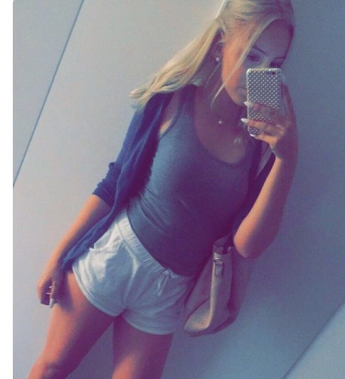 asissyslut4ever: Should I post more pics of myself? If you want that pls reblog! Hottie and sexy
