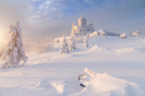 my-russia: Belogorsky Monastery, Perm KraiPhotographed by Eduard Gordeev