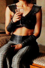 got-source:Missandei’s outfits (requested by anonymous)
