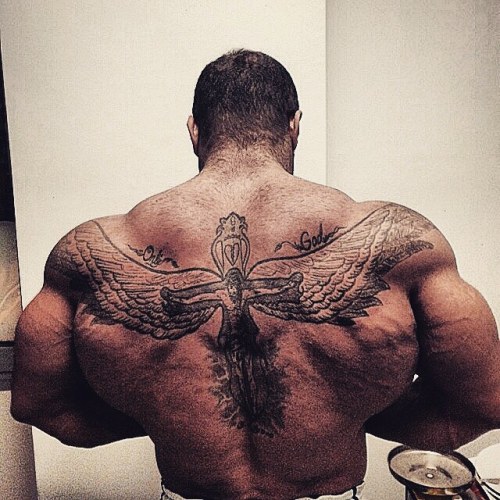 myfavoritemusclemen:  Hesam Aliakbar