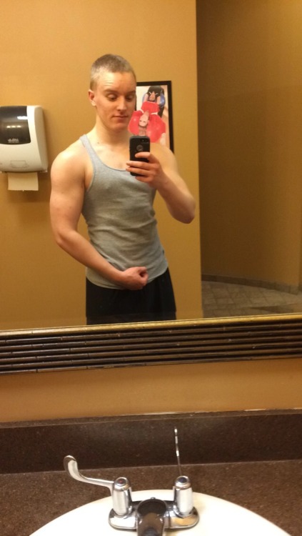 collegecock:  2sthboiz:  HOT BOI BUTT  I could suck that little cock and fuck that tight ass all day long