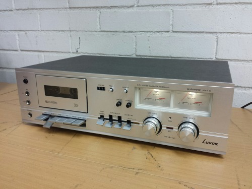 Luxor Professional 9284-C Hi-Fi Stereo Cassette Recorder, 1979. Built by Luxman.