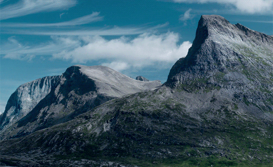 reedmoranos:FACELESS CINEMATOGRAPHY:One day, the AIs are going to look back on us the same way we lo