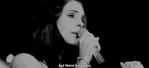 dailydelreygifs - Daily Lana Del Rey Gifs
