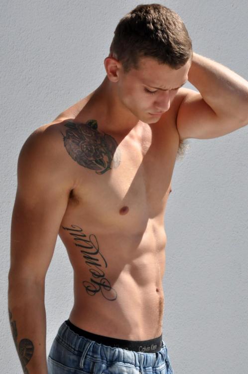 XXX mysurrealgaylife:  Cody Saintgnue - Tat photo