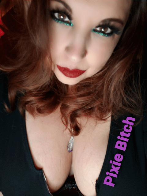 pixie-bitch75-deactivated202209:When you take Selfies and each one is beautiful so you can&rsquo;t decide which one to share so you create a gif and share em all&hellip; 💋💜kisses,pixie💜OnlyFans