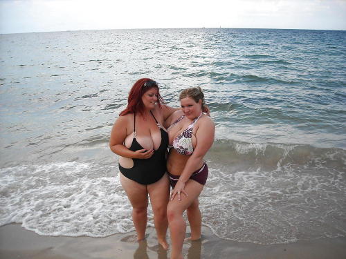 Cute Chubby Babes