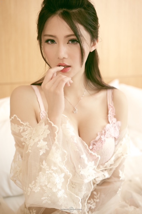 chinese girls