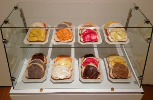 Claes Oldenburg
Tartines
1964