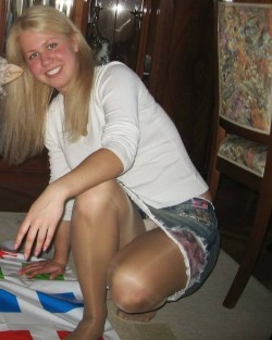 Sexy Legs In Nylon