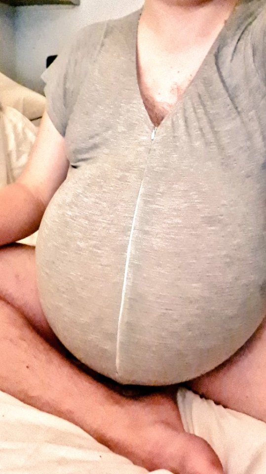 Holy! Someone Come Help This Big Pregnant Guy Out. I'm Looking Ready To Explode!!!