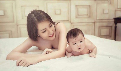 sgtattoosytchiobuahlian:  Single mum & baby collection