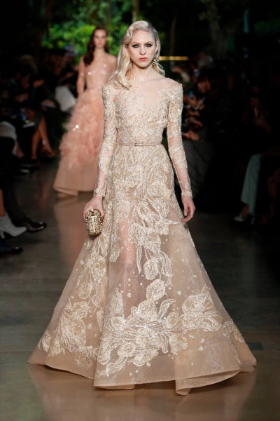 acourtofcouture