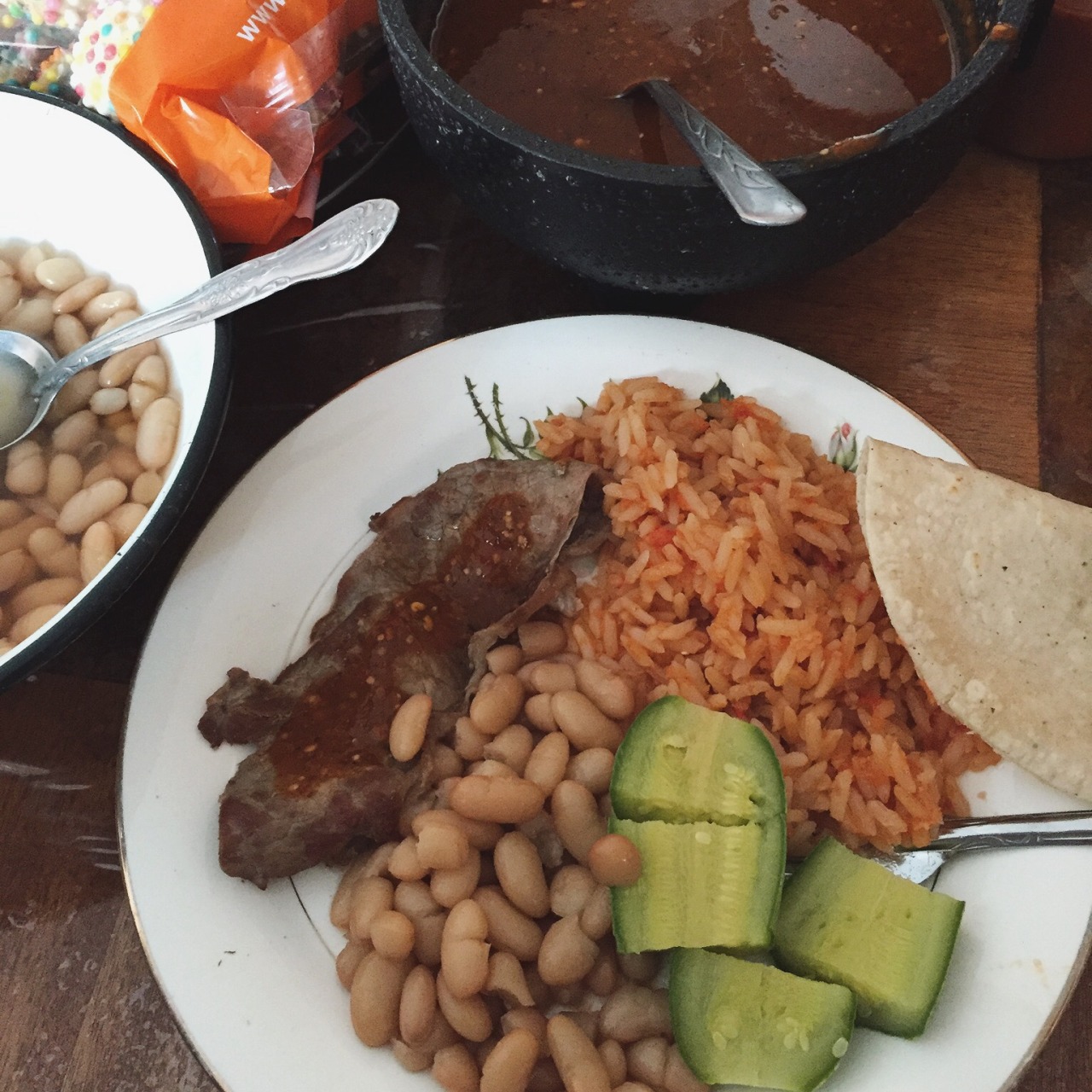 Pura comida original mexicana