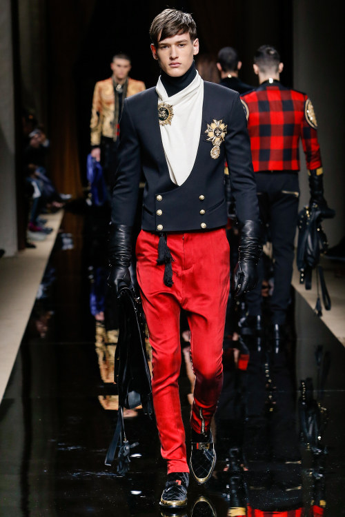 menandfashion: BALMAIN Fall/Winter 2016 collection PARIS MENSWEAR All of this looks like casual prin