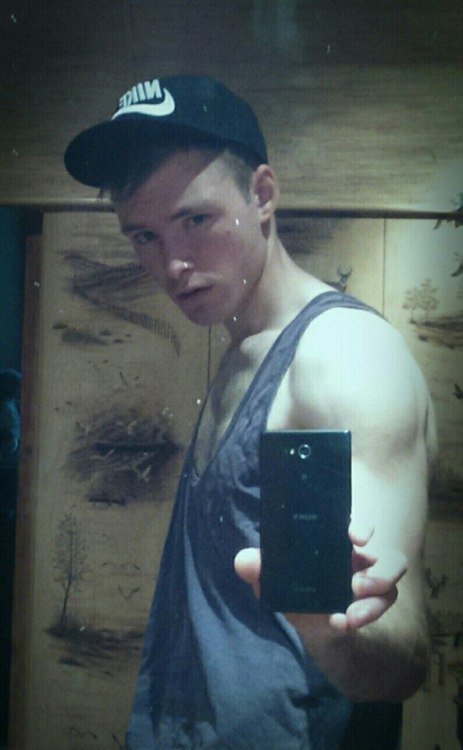 http://russian-boys.tumblr.com/post/161702648340
