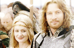 ohevenstar:  lotr/hobbit meme: day 19 - a scene that always makes you happy: aragorn’s coronation