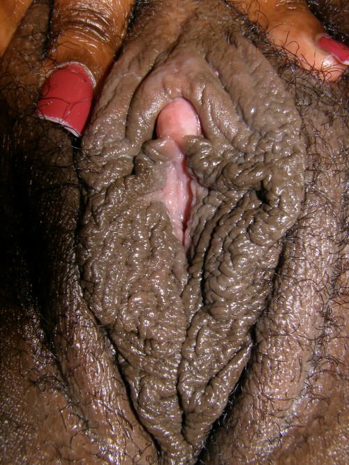 whoughtsup:  Chyna White gotta mean pussy! Enjoy.