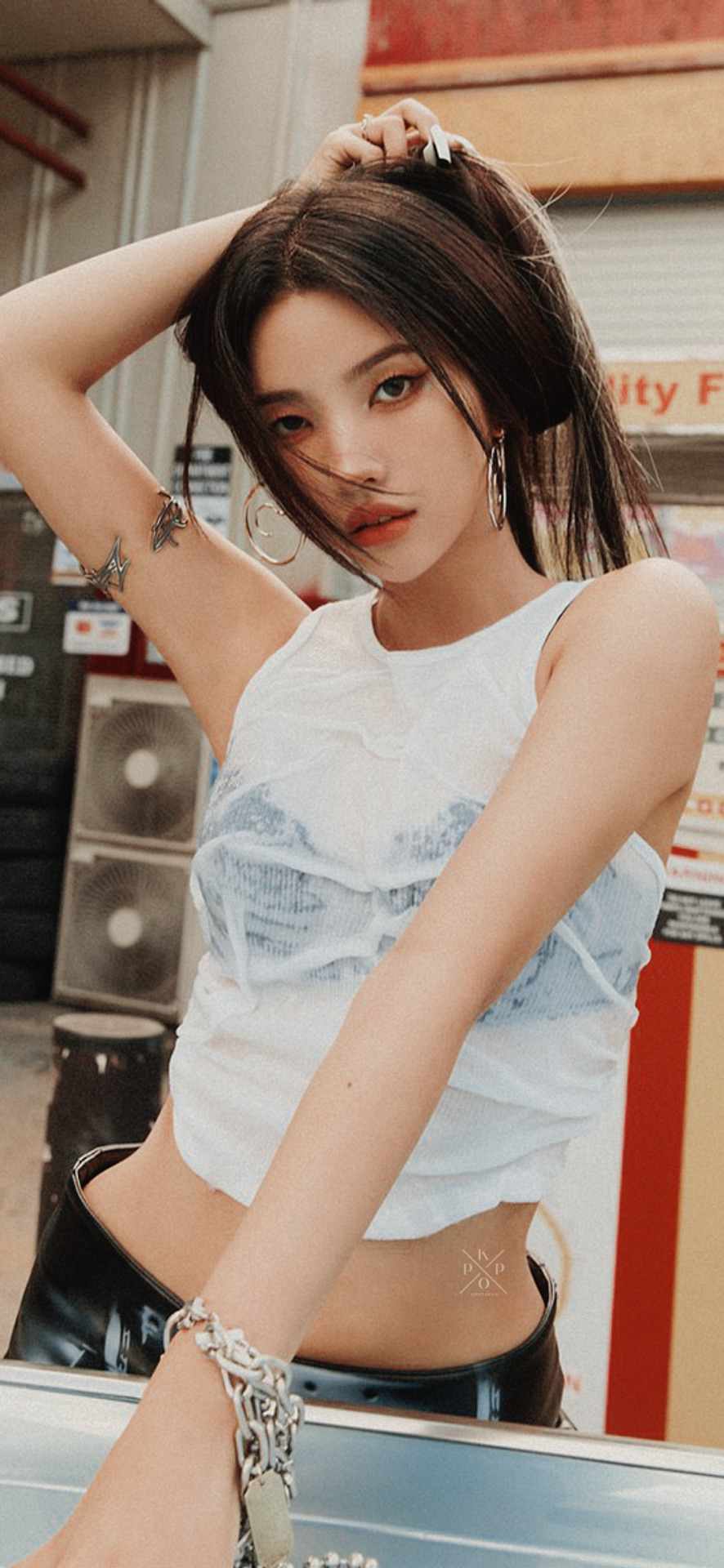 (G)I-IDLE ; I SWAY