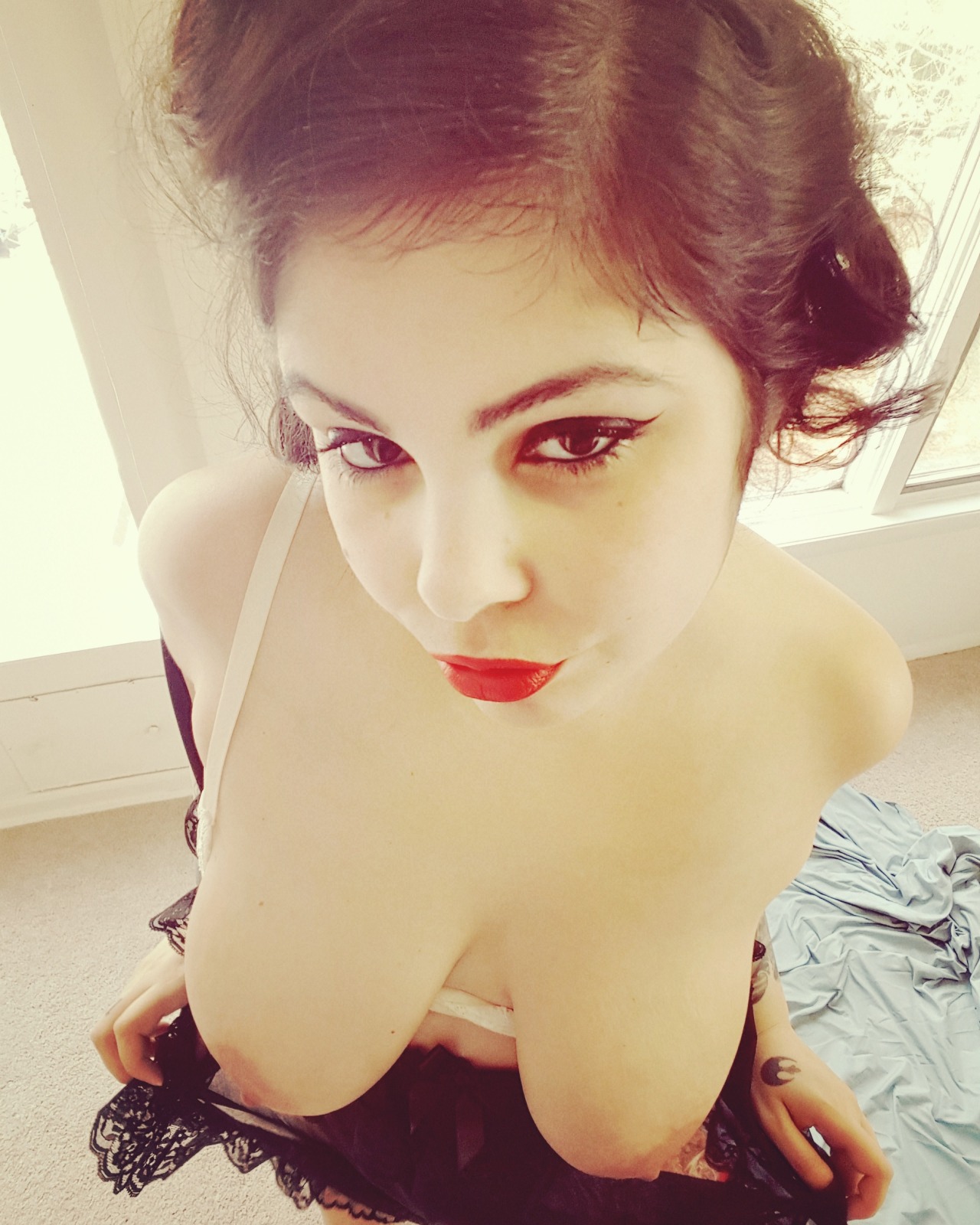 angiev13:  💋
