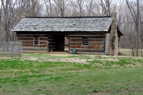 Dogtrot Log Building, New Harmony, Indiana, 2014.The dogtrot building, a southern style with an open