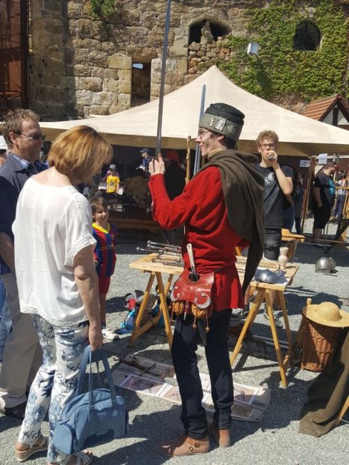 Me at a living Museum Day, Show the historical arms und matiral arts of the 15 century.