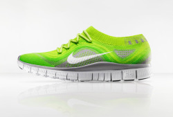 anndesignn:   Free flyknit running shoes