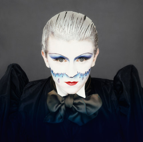 i-love-ziggy-stardust:  New Romantic Make-ups 
