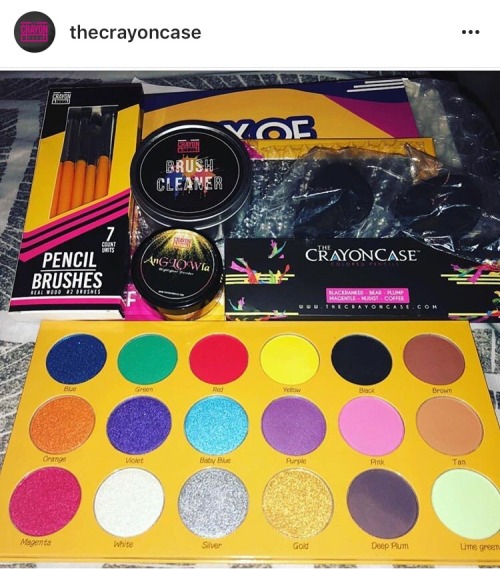 perks-of-being-chelle:  sociallyawkward18:  westafricanbaby:  chinkylee:  11thsense:  11thsense:  Crayola beauty is here….it’s over for u other makeup brands lmao   Actually this shit is really cute and the artist in me wants all of these   I just