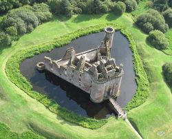 Well fortified (Caerlaverock Castle, Scotland)