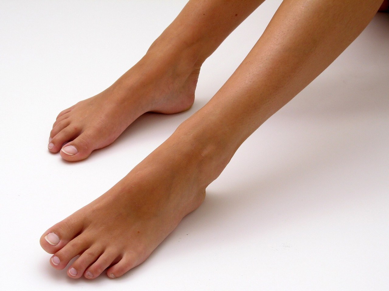 where-the-toes-are:  NicoleWhere the TOES are.