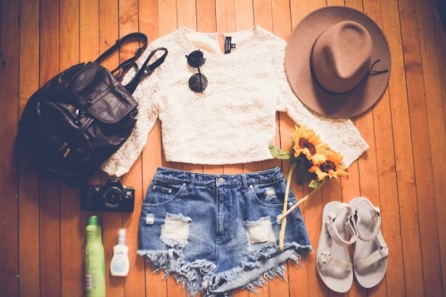 shefashionista:  Summer Inspired outfit by porn pictures