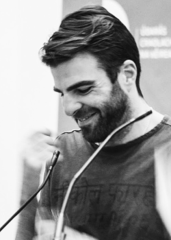 Seducing Zachary Quinto!!