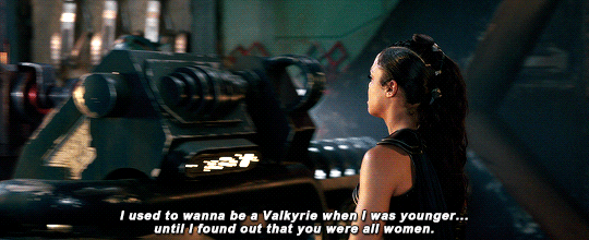 peterparkerisaslut:  mcufam: Thor: Ragnarok (2017) dir. Taika Waititi   i stan one