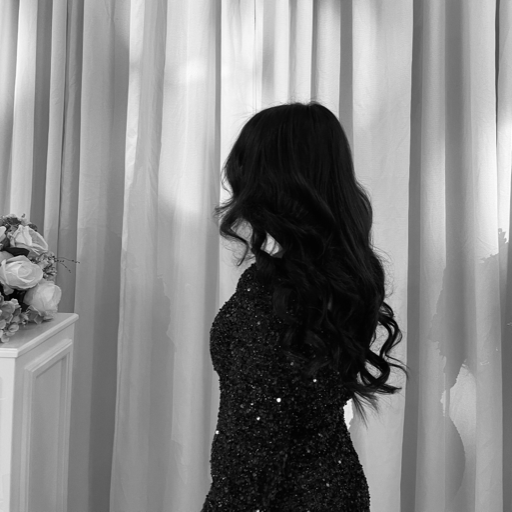 yoursalwaysr:she‘s a 10 but she‘s constantly overthinking and creating problems in her head that aren‘t there in the first place 