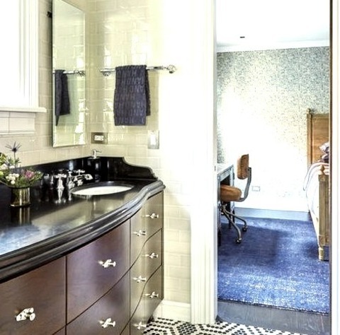 Kids In Chicagoideas For A Small, Classic Kids' Bathroom With Gray Tile And Ceramic Tile Wet Room Remodel