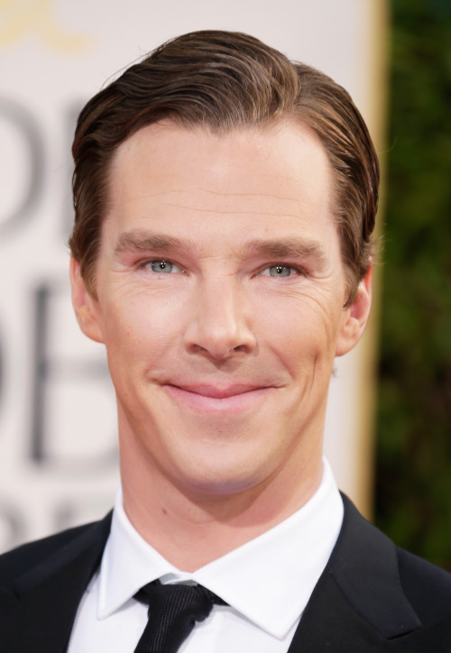 ladyt220: clock-watcher: Hi-res pix:  Benedict Cumberbatch at the 70th Annual Golden Globe