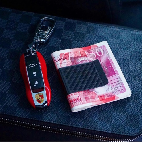 Keep your paperwork tidy with a Carbon fibre money clip. - - - @bossluxury ™ #luxury #luxurycars #lu