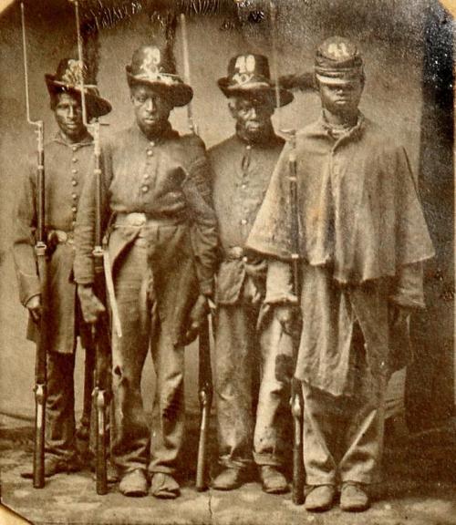 thecivilwarparlor: Unidentified Soldiers Of The 33rd United States Colored Troops The 33rd was ogani