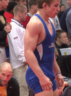 luv2bslappedaround:  silverskinsrepository:  Wrestling Highlights  How come there