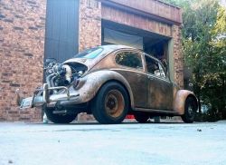 finncruise:  This is badass, AZN the sidekick to the Farm Truck on Street Outlaws drives this beetle called the “Dung Beetle”  
