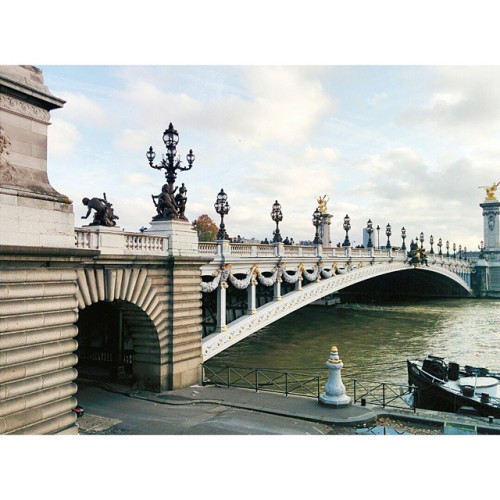 wheredoyoutravel:  Last afternoon in PARISagram http://ift.tt/1pJ4Thg