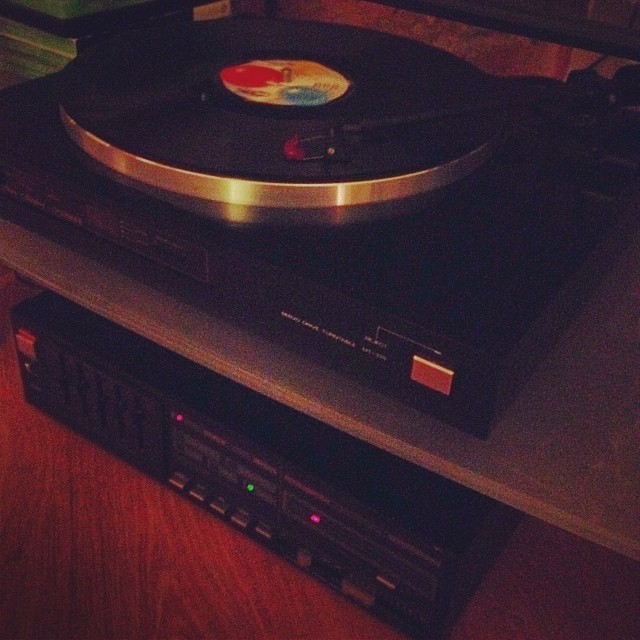 mattpiggott:  Listening to some Hall &amp; Oats. 