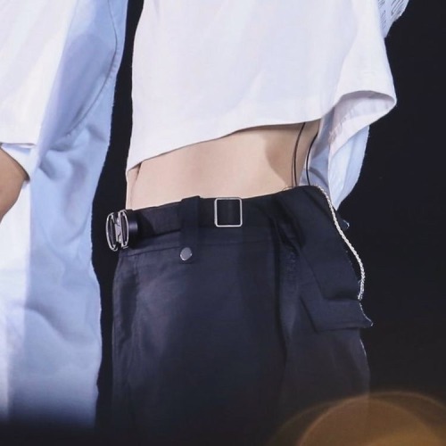 Jimin Cute Tummy ^^