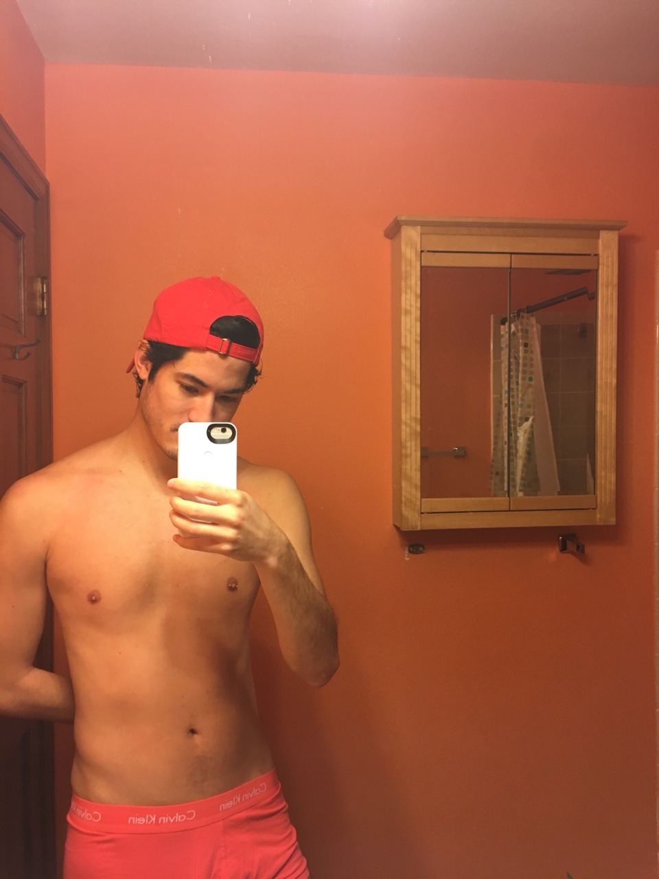 lifewire:Insta: bradddr