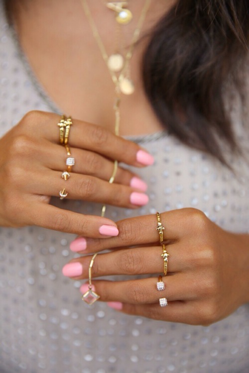 pink nailpolish