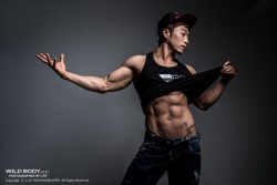 Viva!Asian hunks!