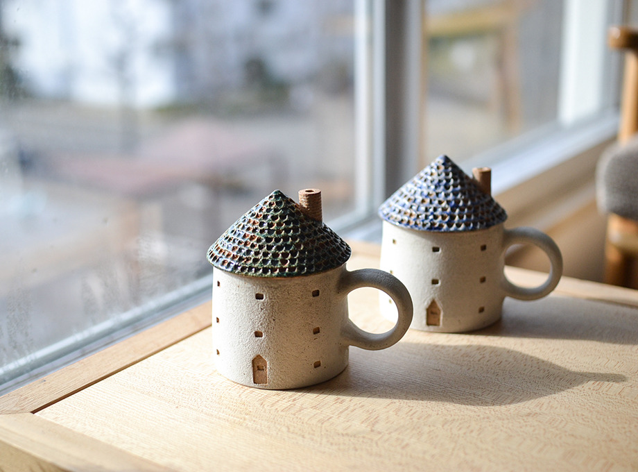 thewinterotter:  sosuperawesome:   Mug houses by forest-seed on iichi  • So Super