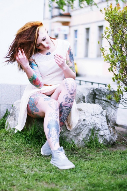 anastasiameduza:  So I got back into modeling.  The first shoot since couldn’t ask for a better turn out! Instagram @Anastasiameduza 