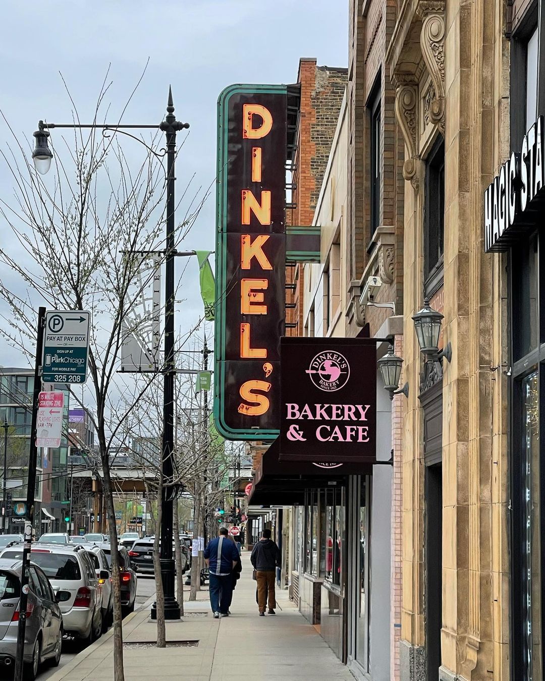 One last donut before they close after over 100 years in business. (at Dinkel’s Bakery)
https://www.instagram.com/p/Cc0NLBlLnoS/?igshid=NGJjMDIxMWI=